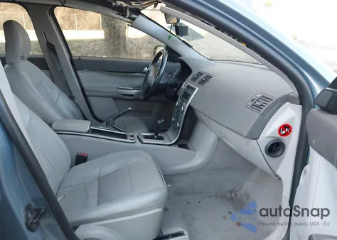 2008 Volvo S40 2.4I/2.4L из США, поврежденный, VIN YV1MS382282380844